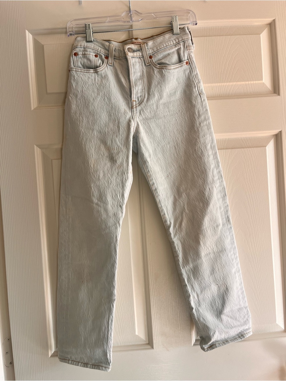 Levi's Straight Leg Jeans in Pale Blue